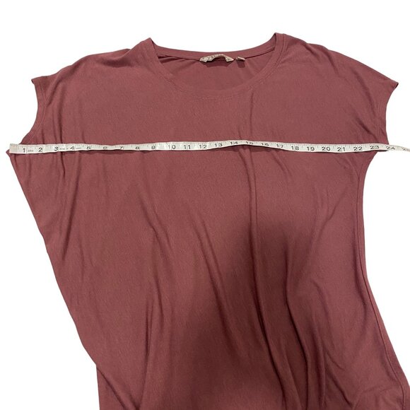 Athleta Threadlight Asym Relaxed Tee in Crushed Berry Size S - Picture 4 of 5